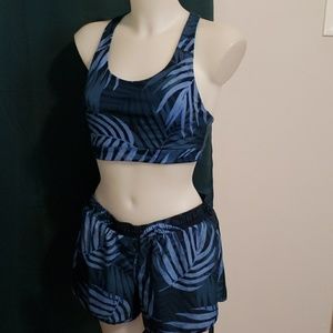 Active wear sports bra and running shorts set